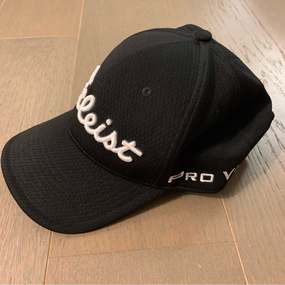Titleist Men’s Tour Performance Cap - Picture 6 of 11